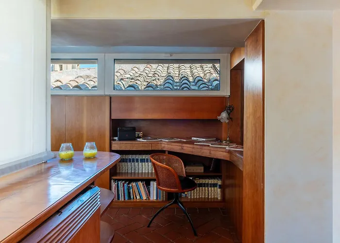 The Perfect View- Angel's Castle' *